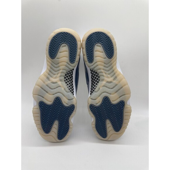 New Air retro low azul Shoes size 10 (read description)